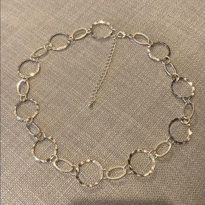 Adjustable silver necklace